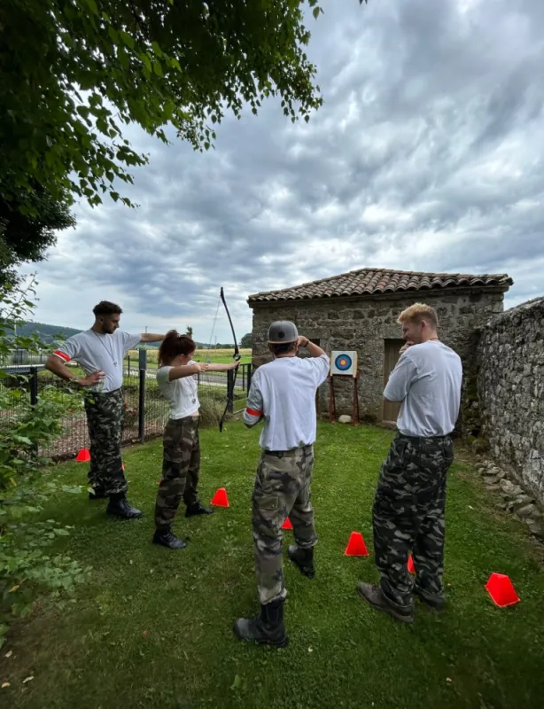 Séminaire dans un château, Saint-Genest-Malifaux, Domaine de la Diligence