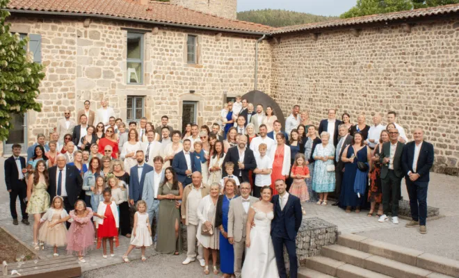 Mariage Domaine de la Diligence Cour 